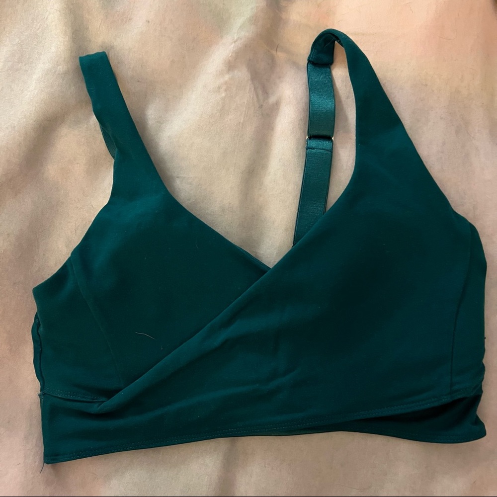 Capezio wrap bra, size M